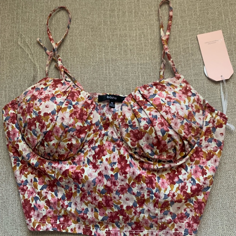 Women’s 2 Piece Floral set 💐🌸
